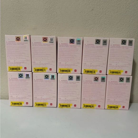 BUY NOW- CONFIRMED The Monsters Lazy Yoga Series Figure - Picture 5 of 10